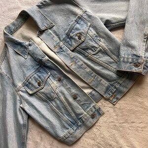 Brandy Melville John Galt Slouchy Oversized Classic Trucker Denim Jean Jacket
